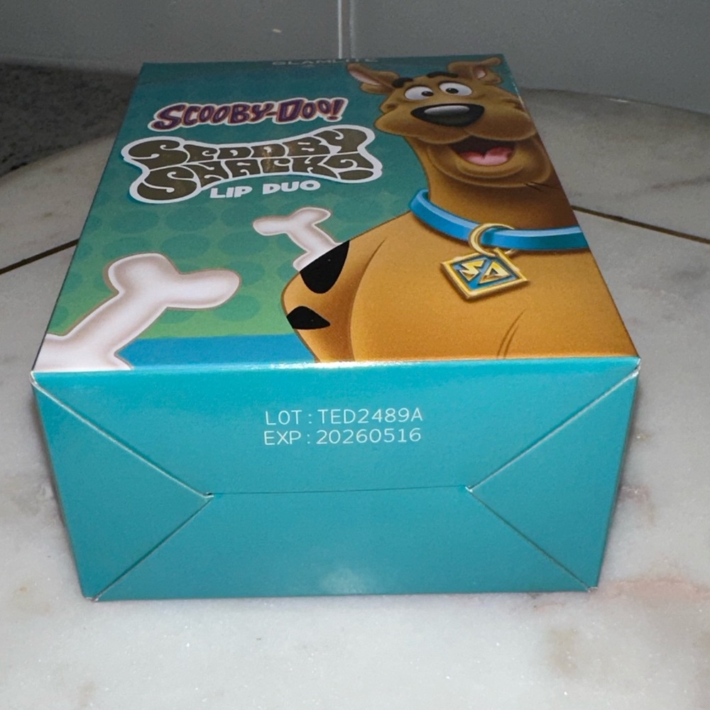 ✨NIB✨ Scooby-Doo “SCOOBY SNACKS" X GLAMLITE Lip Duo Set - Picture 9 of 9